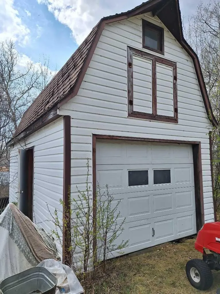 63146 Highway 867 Rural Lac La Biche County AB T0A 2C0
