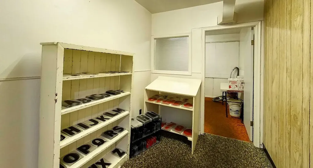 316 50 Street Edson AB T7E 0E1
