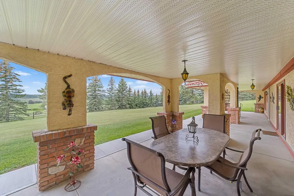 80054 226 Avenue W Rural Foothills County AB T1S 2Z1