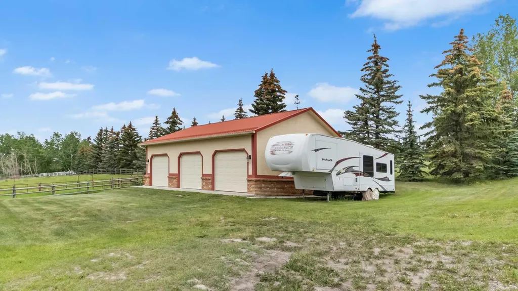 80054 226 Avenue W Rural Foothills County AB T1S 2Z1