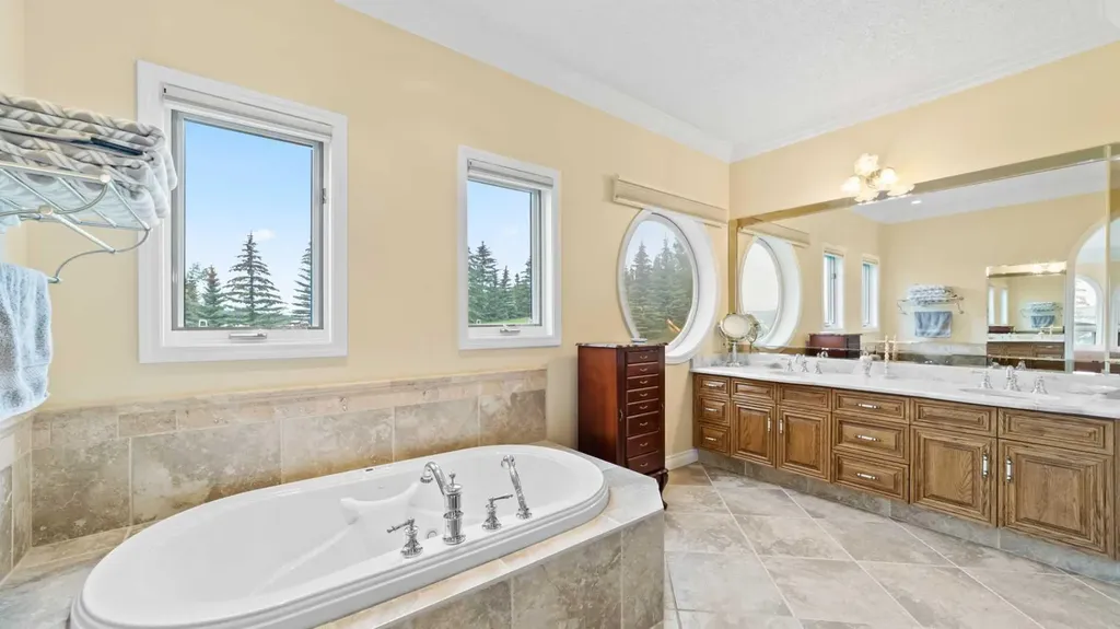 80054 226 Avenue W Rural Foothills County AB T1S 2Z1