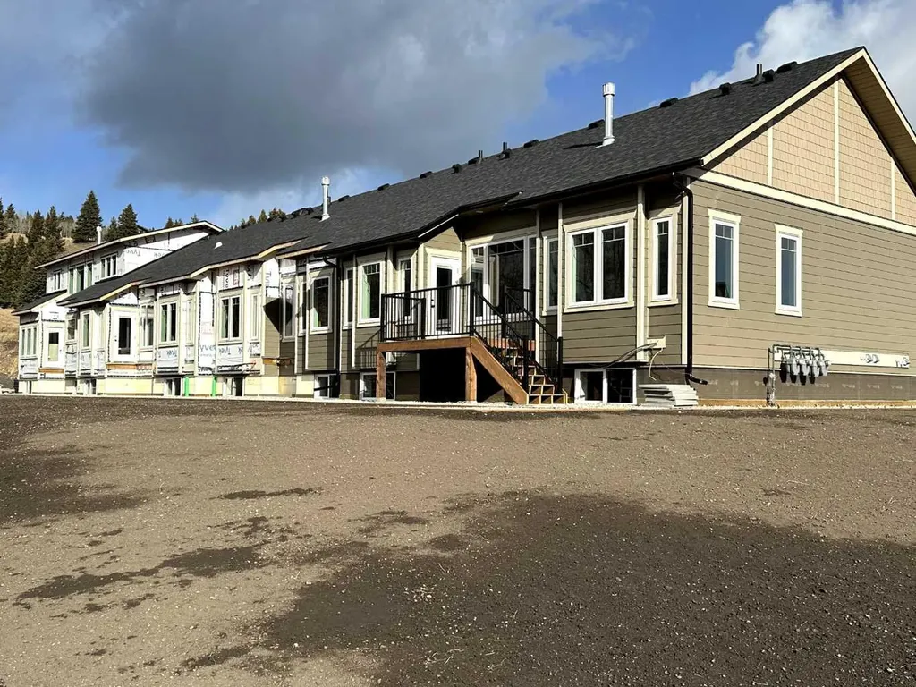 47 Ironstone Drive Coleman AB T0K 0M0