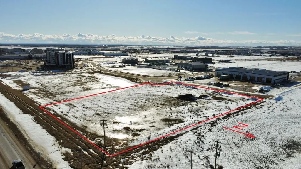 11702 106 Avenue Grande Prairie AB T8V6M8