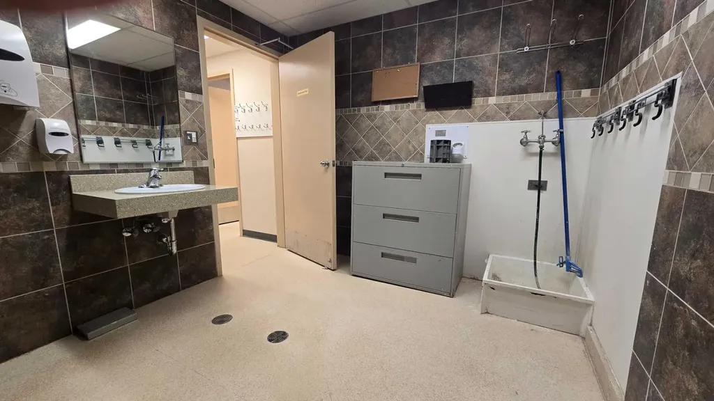 9922 101 Avenue Plamondon AB T0A 2T0