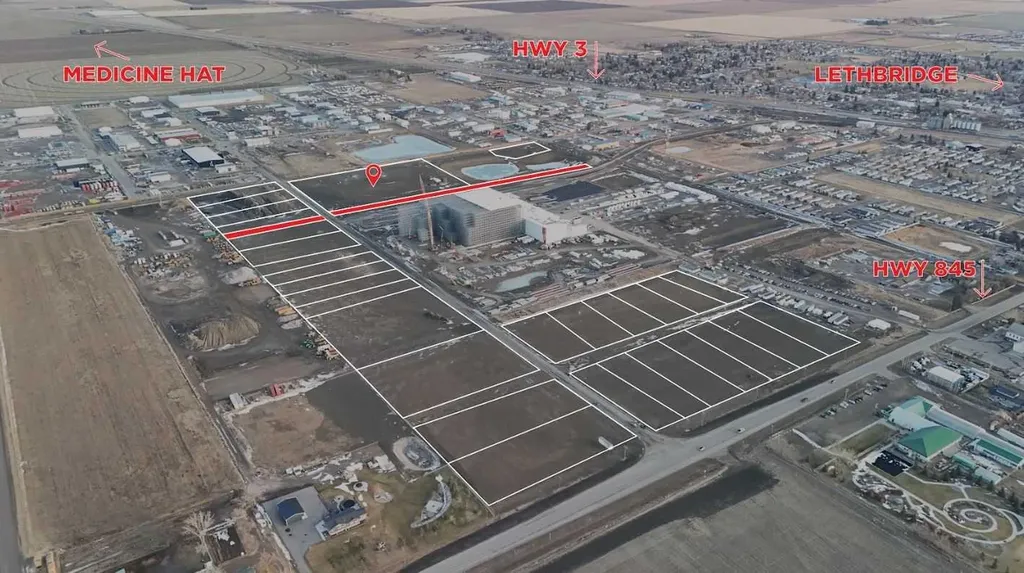 1301 12 Avenue Coaldale AB T1M0G6