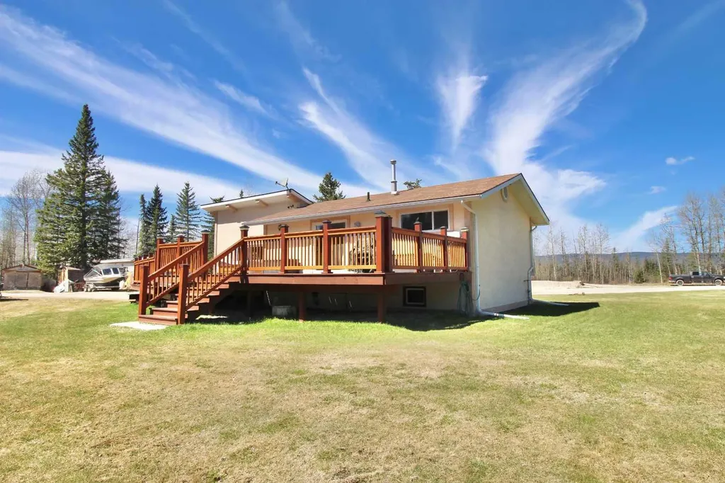 779 Makenny Street Hinton AB T7V1H3
