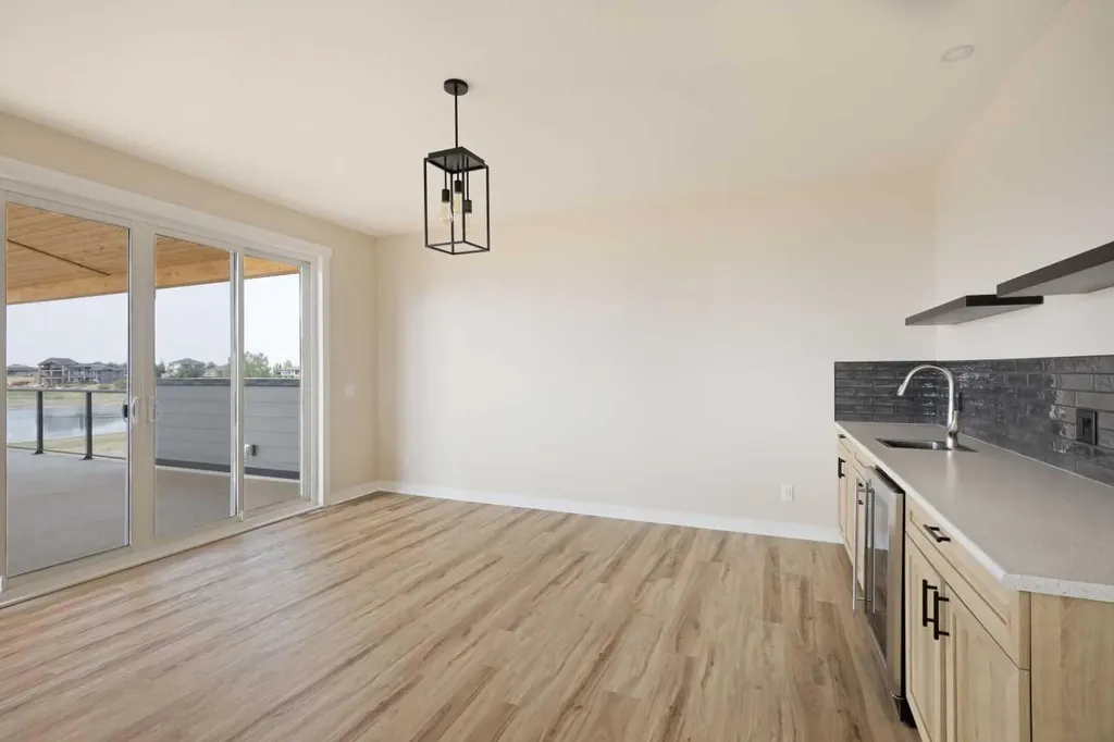 43 Kingfisher Estates Drive Lake Newell Resort AB T1R 0Y5