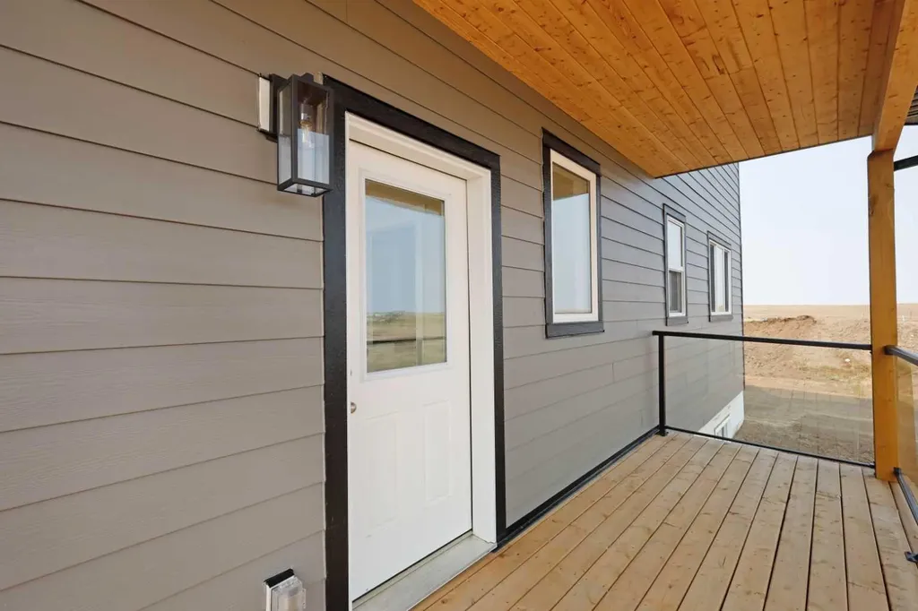 43 Kingfisher Estates Drive Lake Newell Resort AB T1R 0Y5