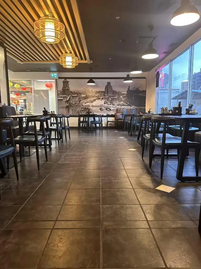 328 Centre Street S Calgary AB T2G 4X6