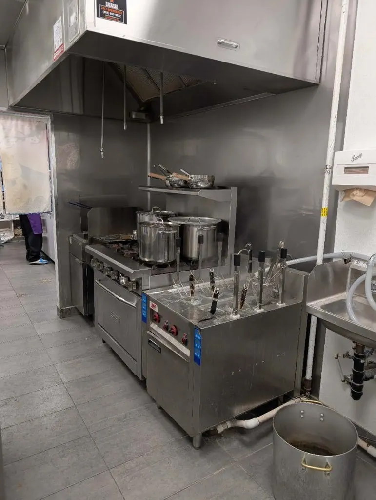 240 Midpark Way SE Calgary AB T2X 1N4