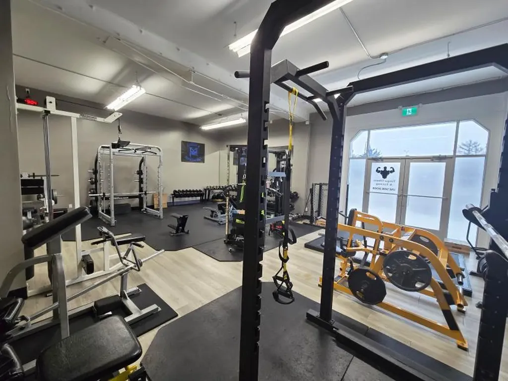 4418 50 Avenue Red Deer AB T4N 3Z6