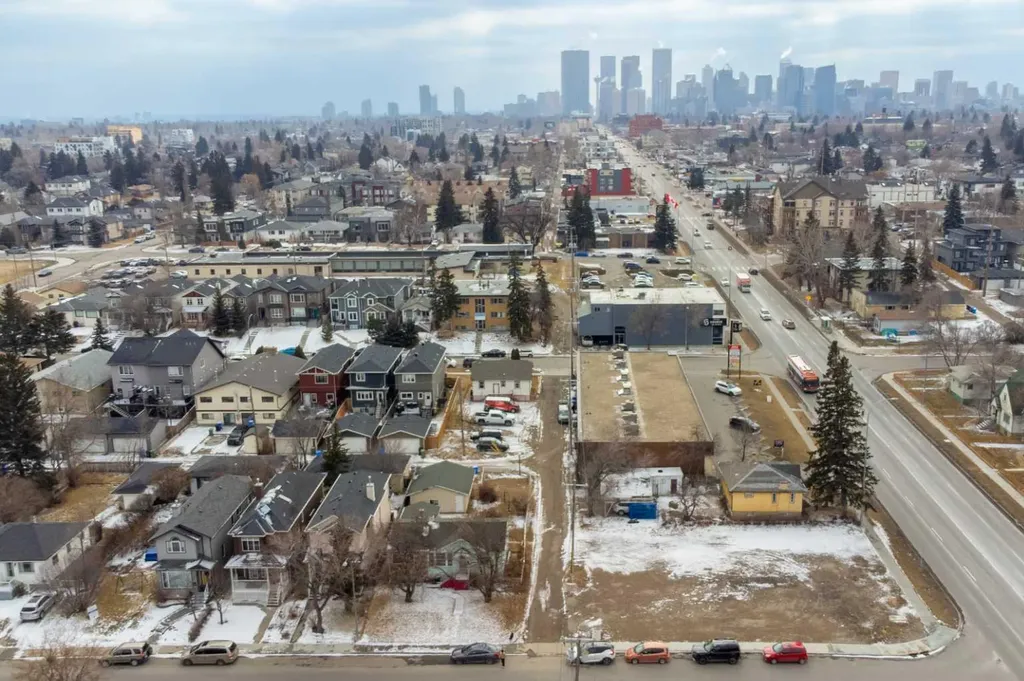 2620 Centre Street NE Calgary AB T2E 2V4