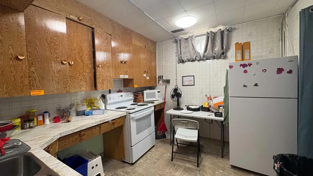 5104 48 Street Provost AB T0B 3S0