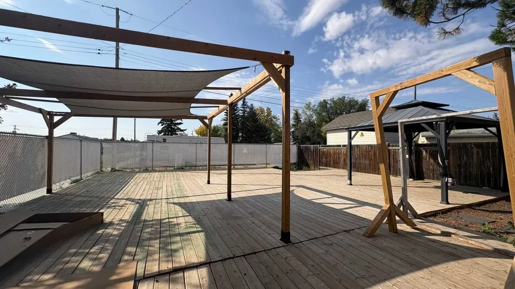 5104 48 Street Provost AB T0B 3S0