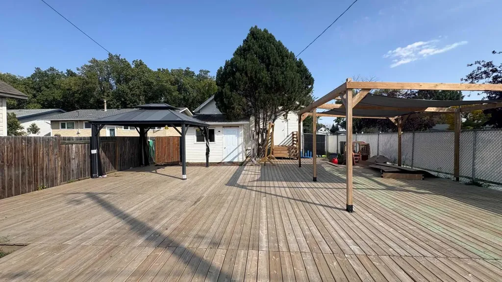 5104 48 Street Provost AB T0B 3S0