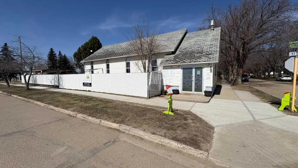 5104 48 Street Provost AB T0B 3S0