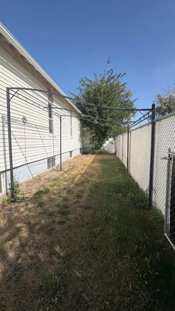 5104 48 Street Provost AB T0B 3S0