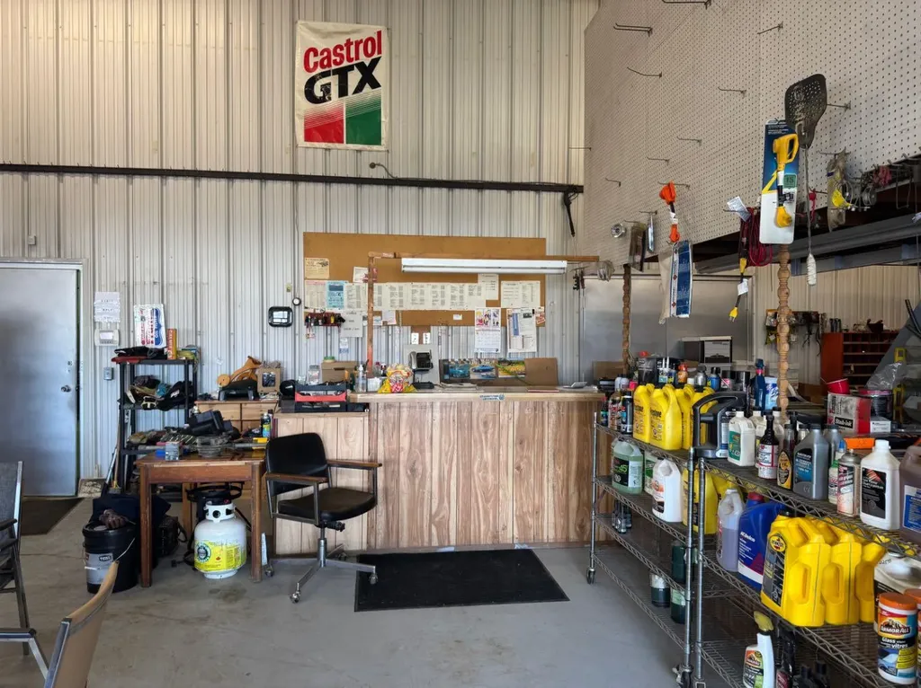 219 Railway Avenue SE Youngstown AB T0J3P0