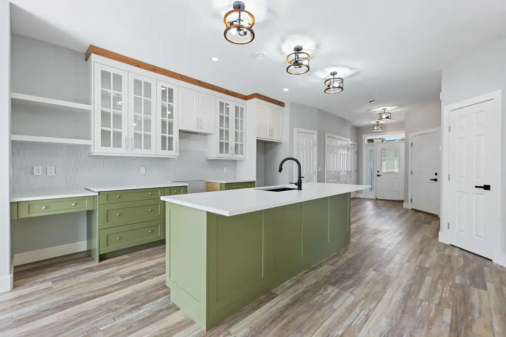 610 4 Avenue SW Sundre AB T0M1X0