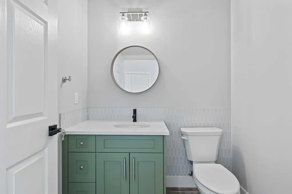 610 4 Avenue SW Sundre AB T0M1X0