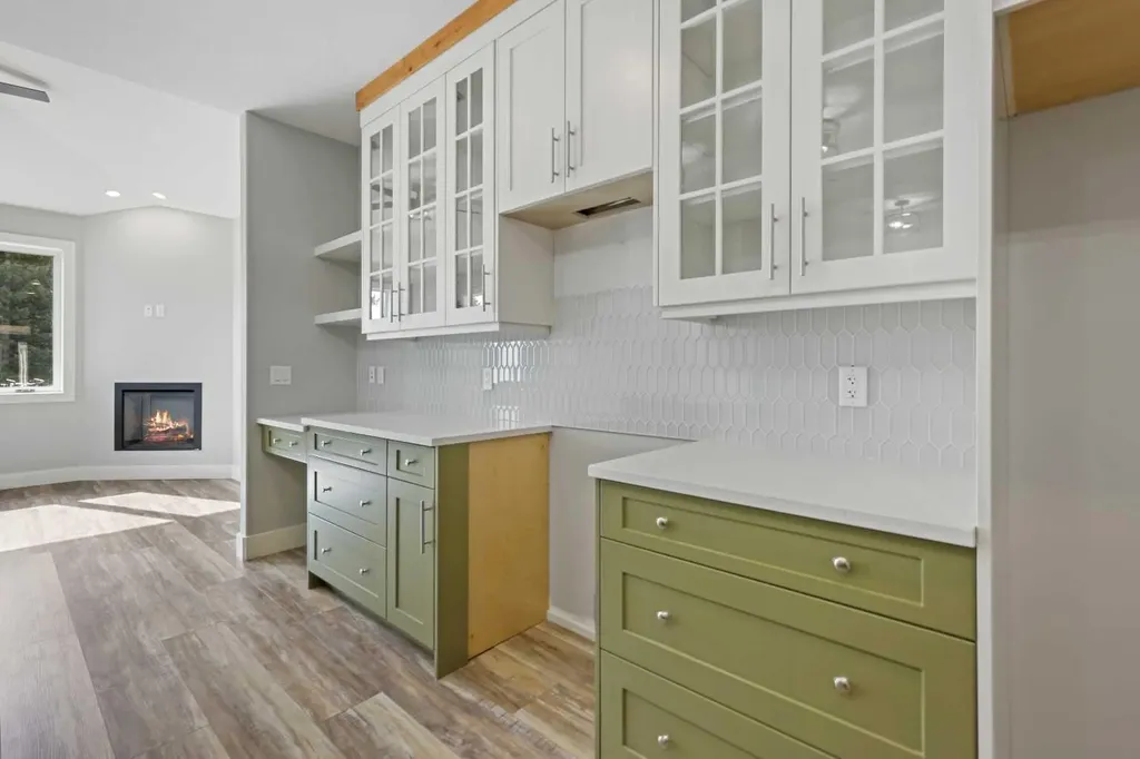 610 4 Avenue SW Sundre AB T0M1X0