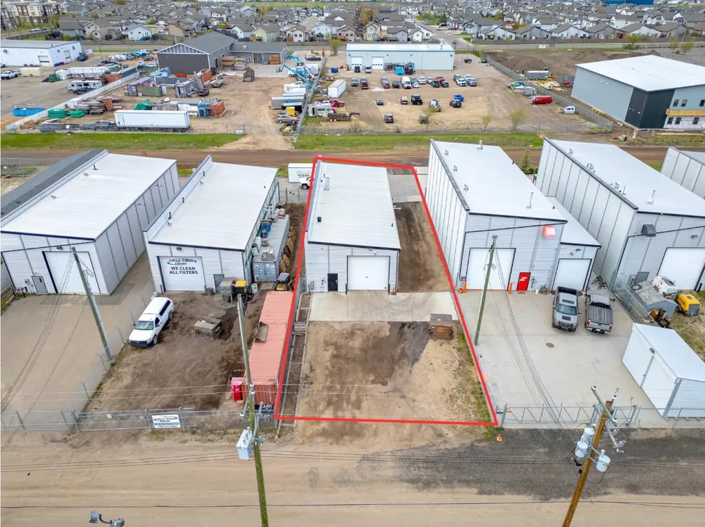 12523 101 Street Grande Prairie AB T8V 5S1