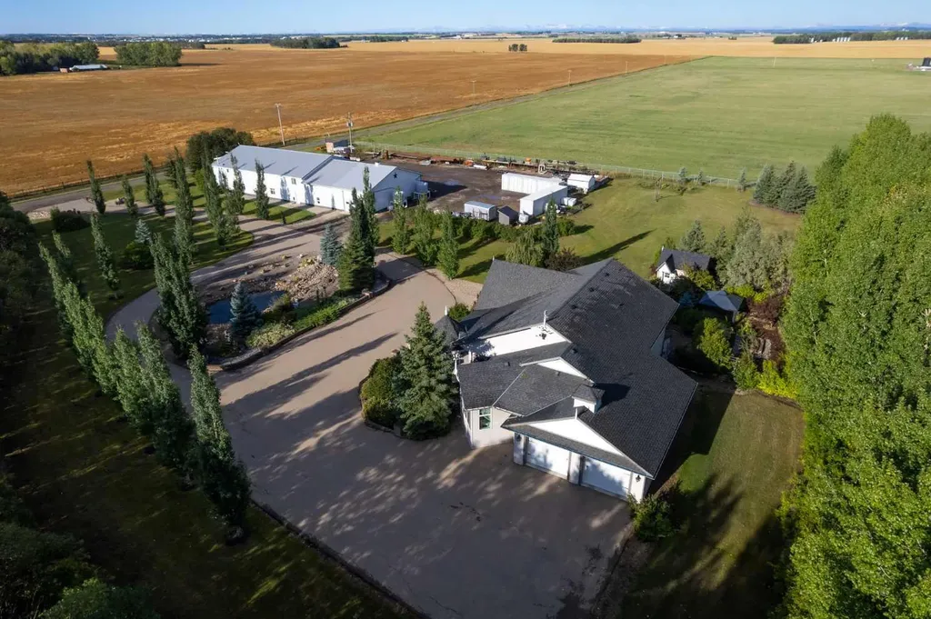 31542 Hwy 2a Rural Mountain View County AB T0M0W0