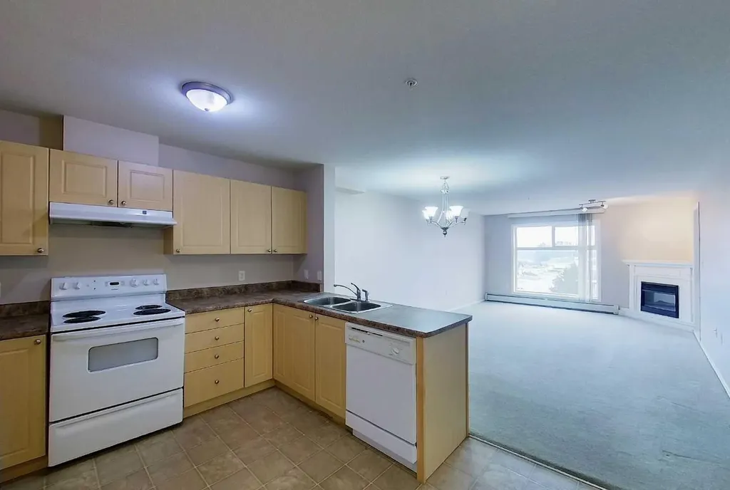 1615 41 Street Edson AB T7E 0A7