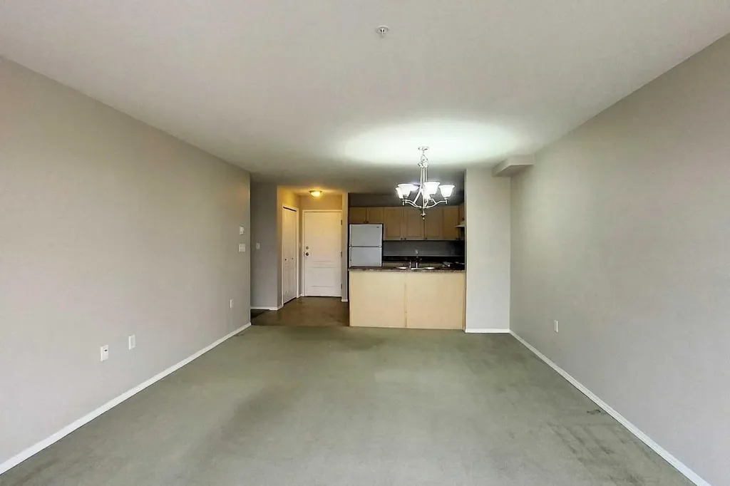 1615 41 Street Edson AB T7E 0A7