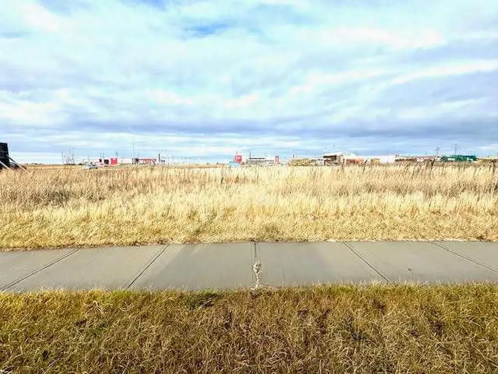 10106 130 Avenue Grande Prairie AB T8V 1E9