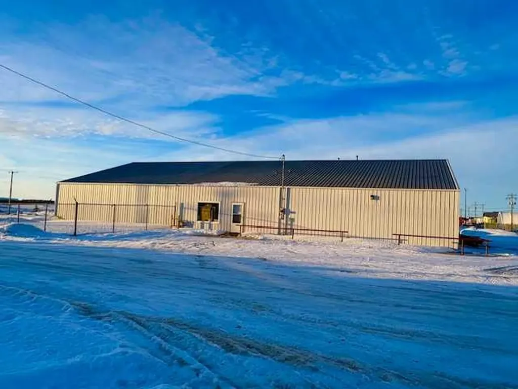 4624 47 Street Hardisty AB T0B1V0
