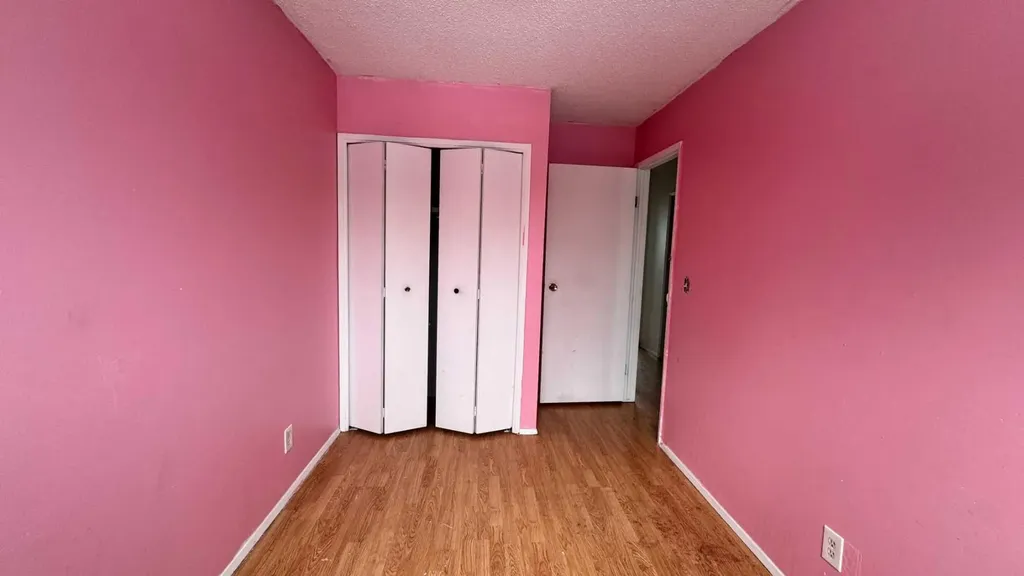 6551 Huntsbay Road NW Calgary AB T2K5R3