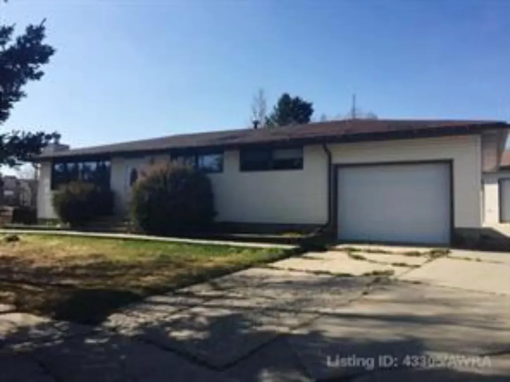 5412 Fir Crescent Swan Hills AB T0G 2C0