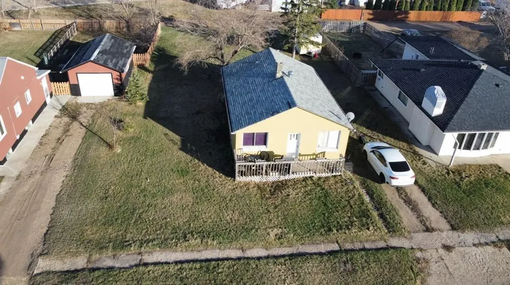 5313 50 Street Castor AB T0C 0X0