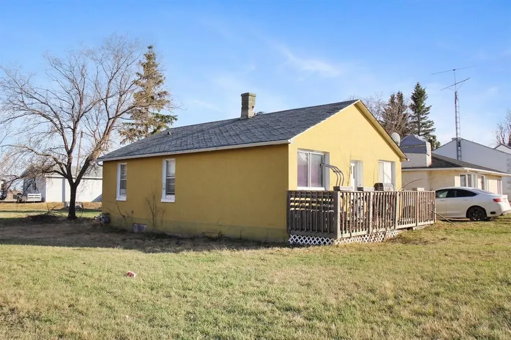 5313 50 Street Castor AB T0C 0X0