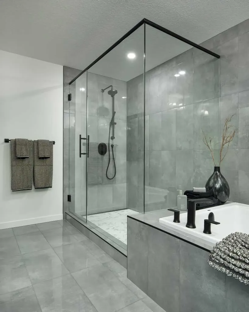 149 Mitchell Road NW Calgary AB T3R 2G7