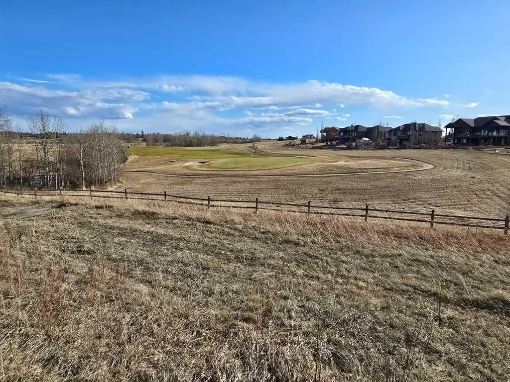 309 Wolf Run Drive Rural Ponoka County AB T4J 0B3