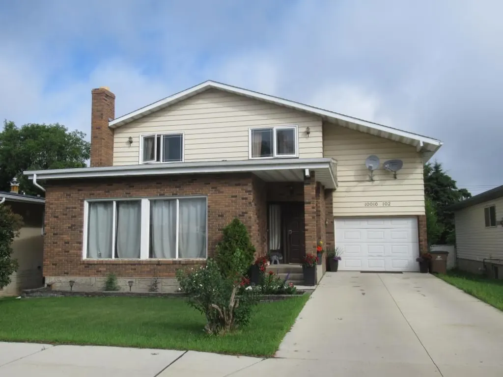 10016 102 Avenue Lac La Biche AB T0A 2C0