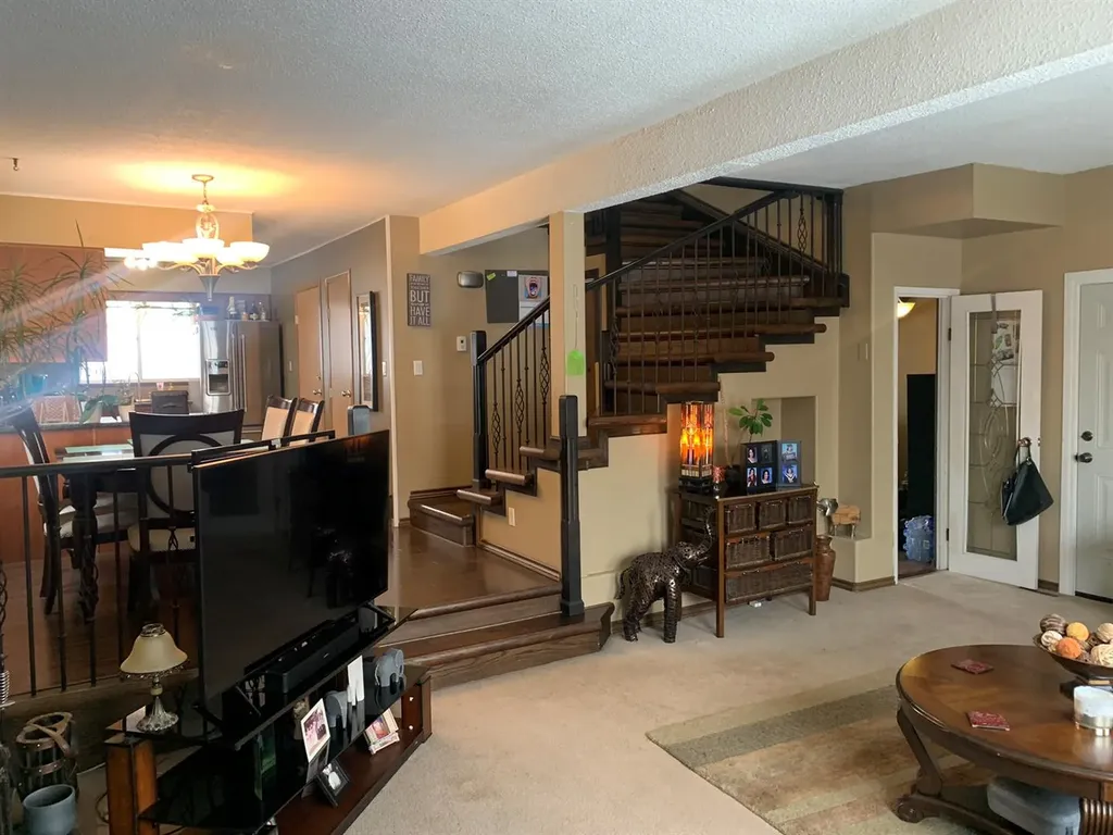 10016 102 Avenue Lac La Biche AB T0A 2C0