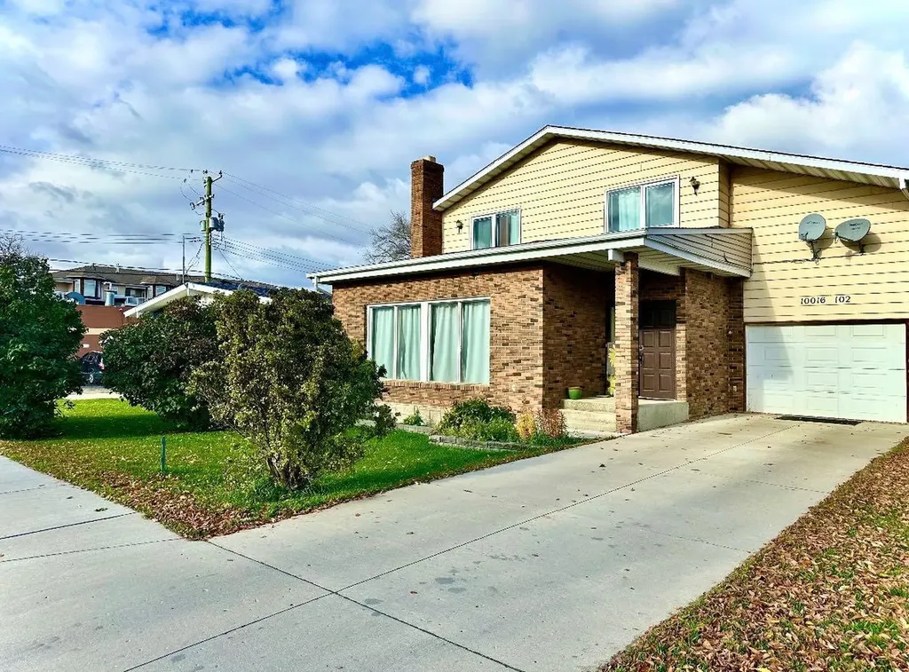 10016 102 Avenue Lac La Biche AB T0A 2C0