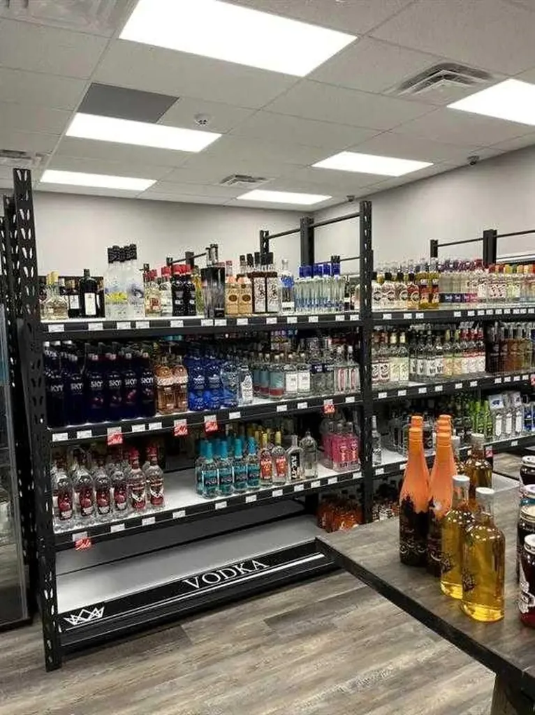 2882 Box Springs Boulevard Medicine Hat AB T1C 0C8