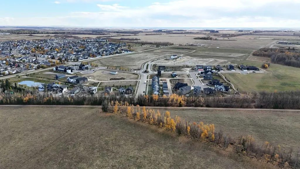 4410 60 Street Sylvan Lake AB T0M 0H0