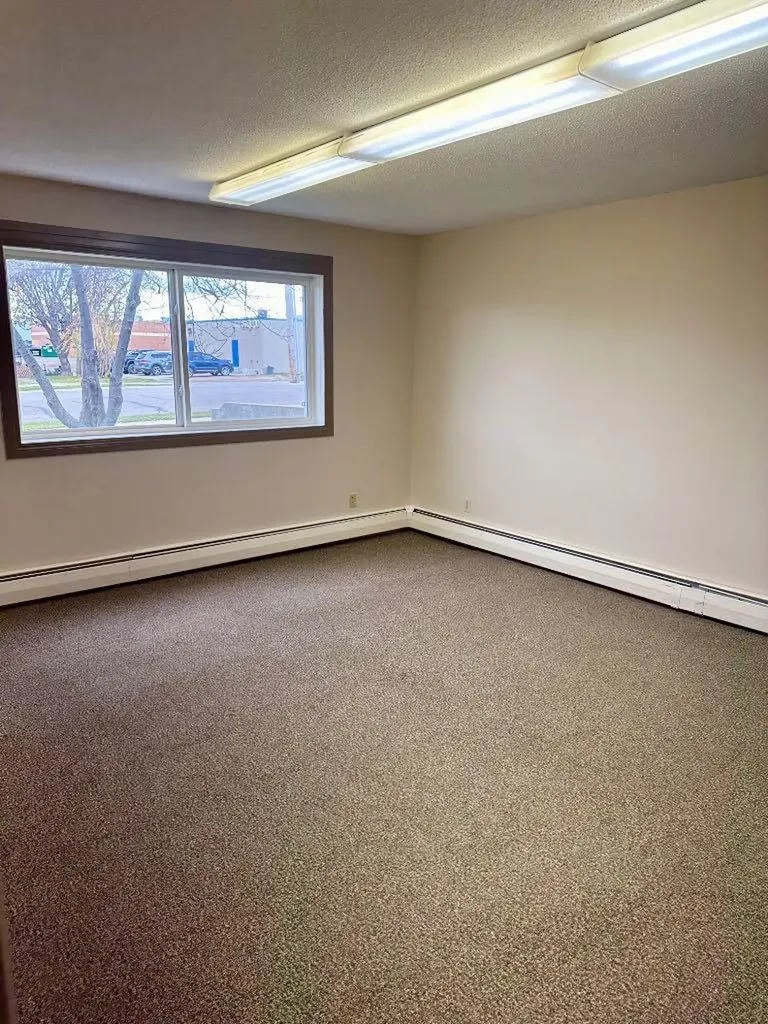 10016 103 Avenue Lac La Biche AB T0A 2C0