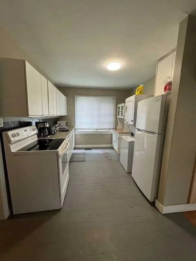 4716 4 Avenue W Edson AB T7E 1C4