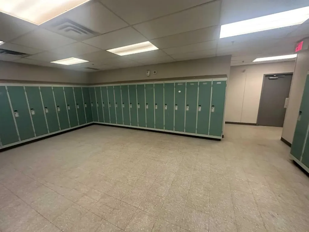 9101 150 Avenue Clairmont AB T8V 2N9