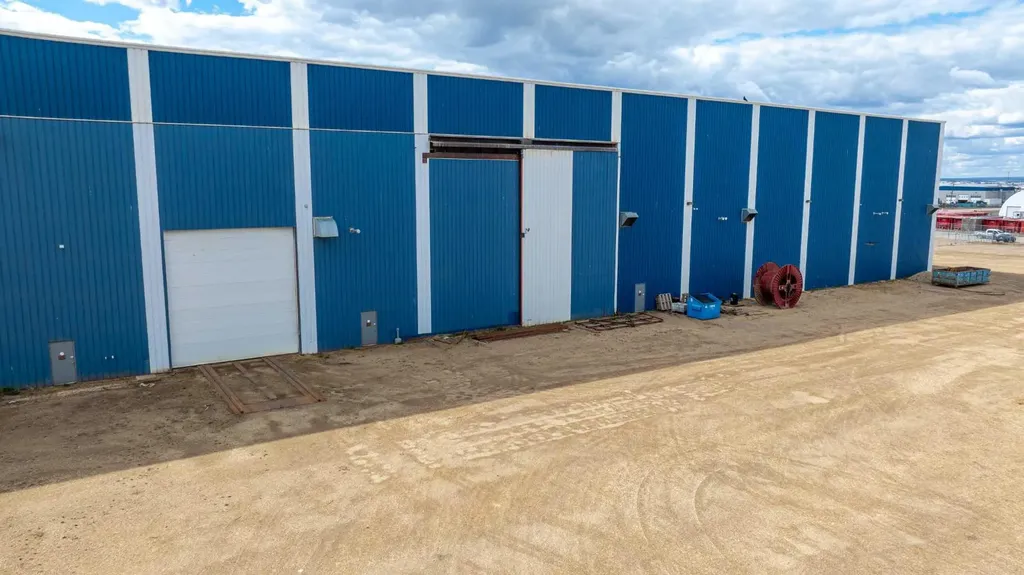 9101 150 Avenue Clairmont AB T8V 2N9