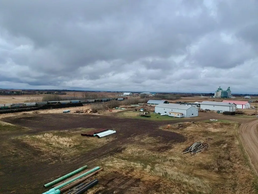 47017 21 Highway Rural Camrose County AB T4V 2M9