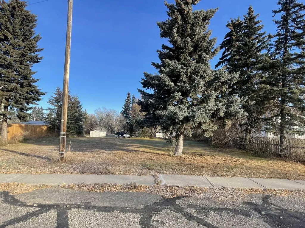 4922 50 Avenue Edgerton AB T0B 1K0