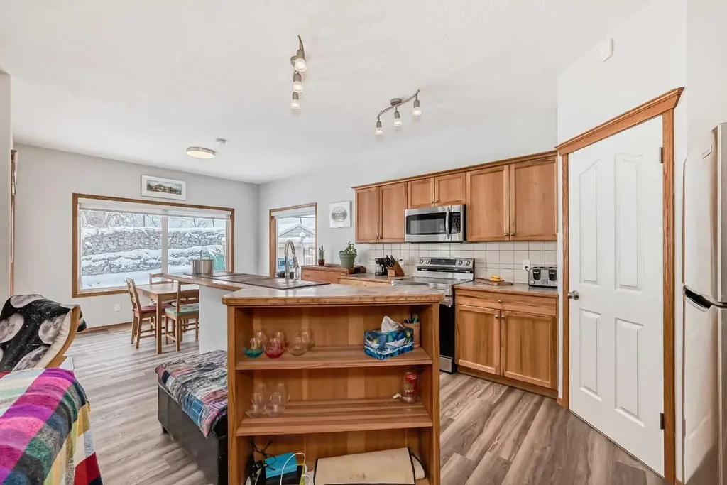 13 Bow Ridge Drive Cochrane AB T4C 1V6