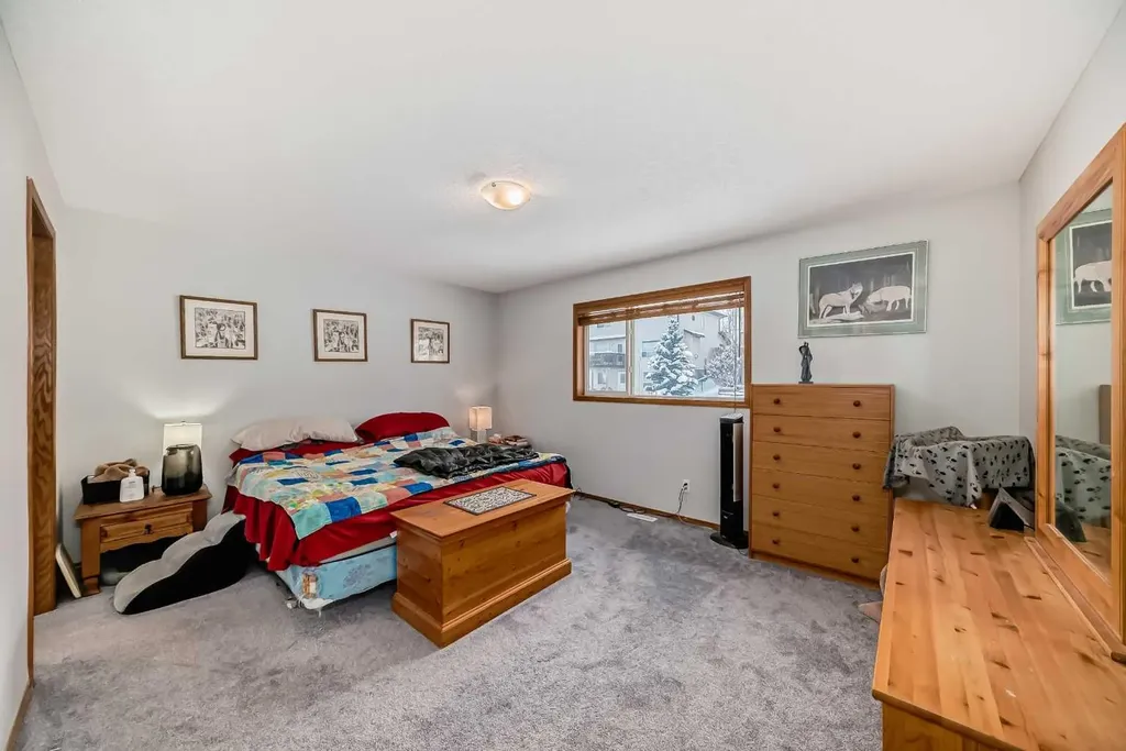 13 Bow Ridge Drive Cochrane AB T4C 1V6